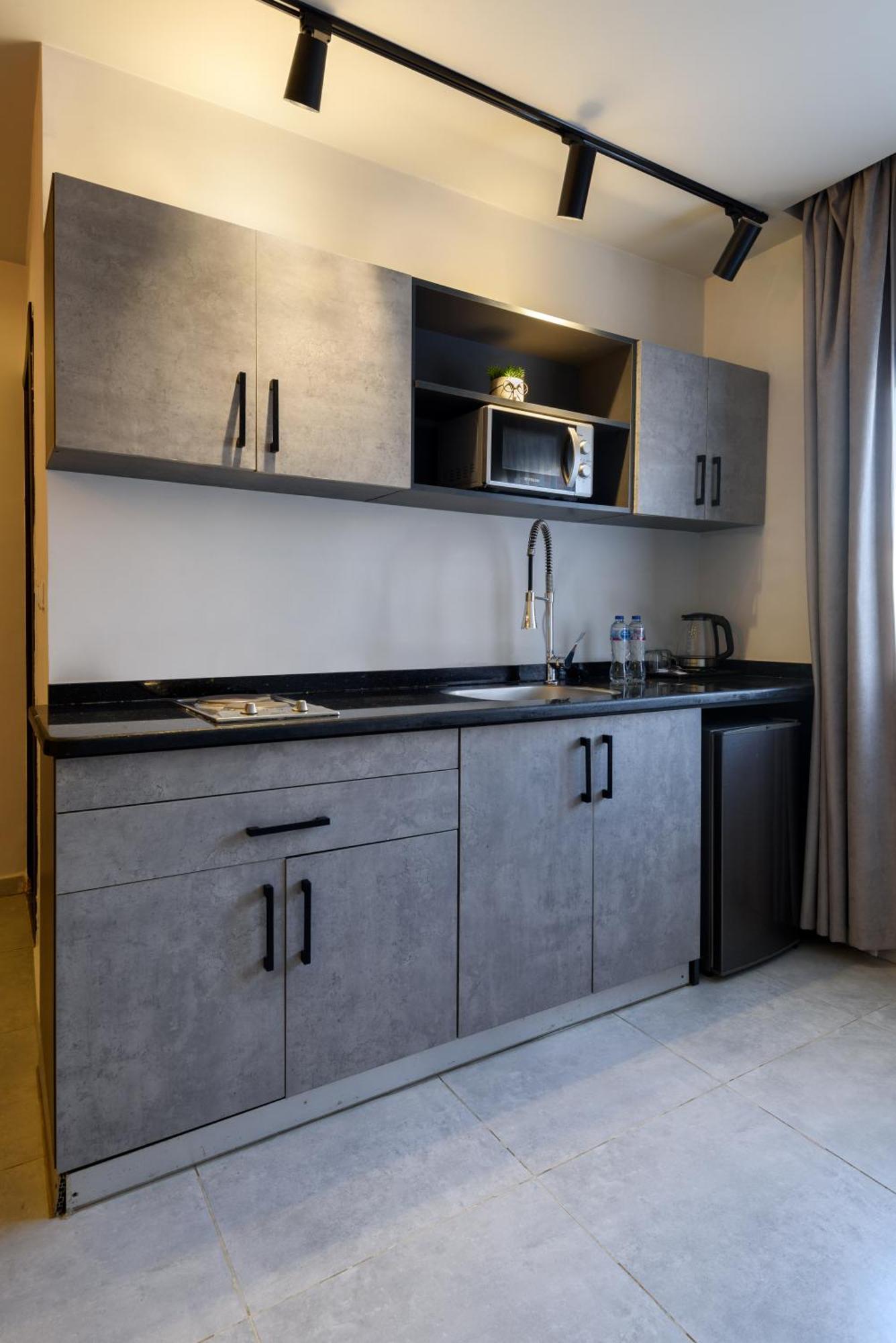 Travelholic Residence Golden Gates 카이로 외부 사진