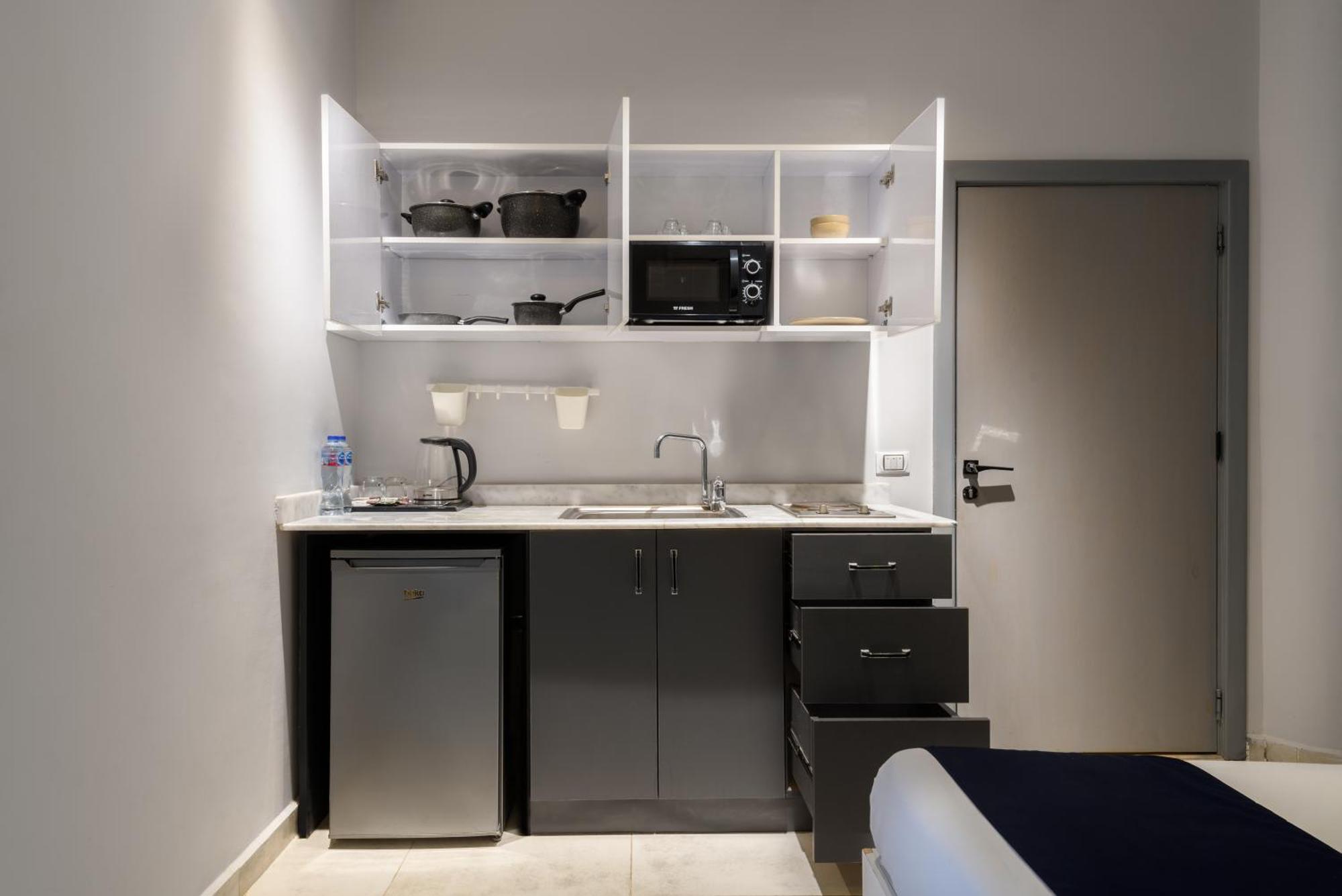 Travelholic Residence Golden Gates 카이로 외부 사진