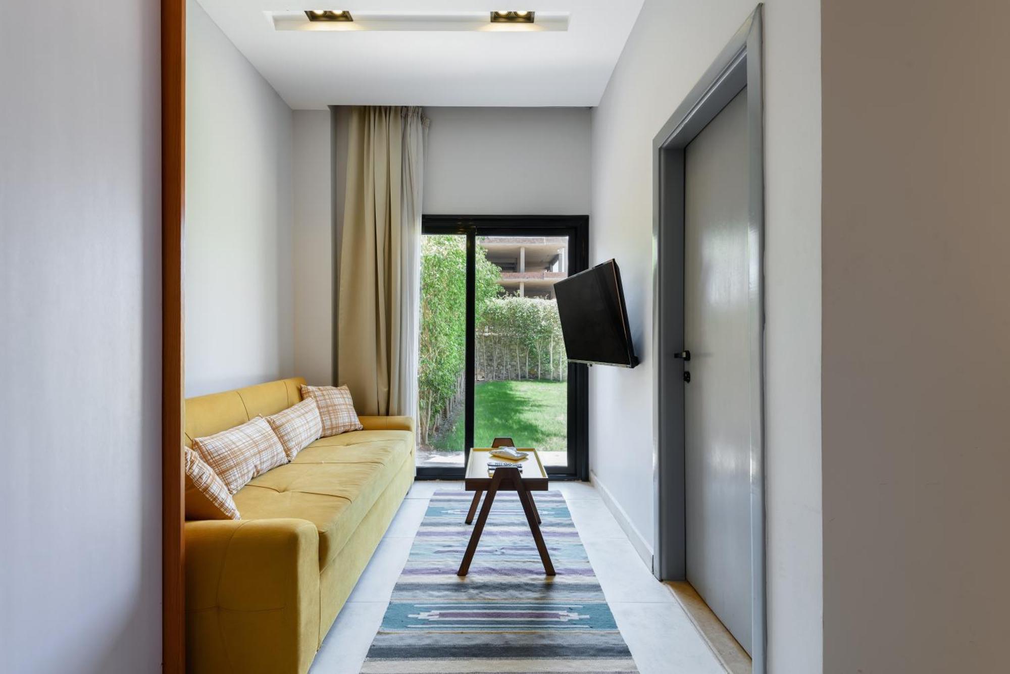 Travelholic Residence Golden Gates 카이로 외부 사진
